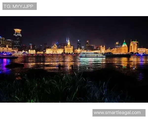 千组家庭浦江岸共赴十年之约,奔驰绘就长三角生机画卷 千组家庭浦江岸共赴十年之约,奔驰绘就长三角生机画卷